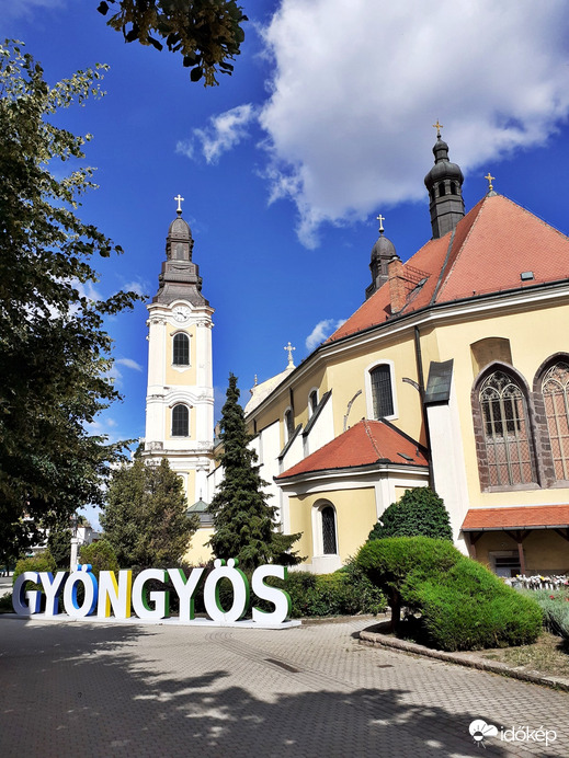 Gyöngyös