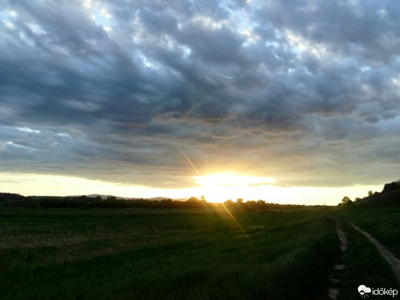 Romhány