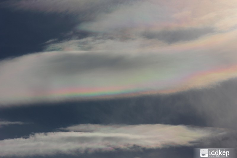 Irizáló felhő (2) - egy kicsit közelebbről