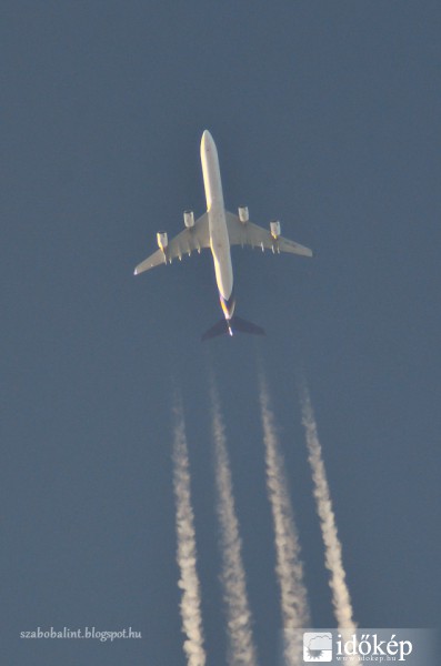 Airbus A340-642 - Thai Airways