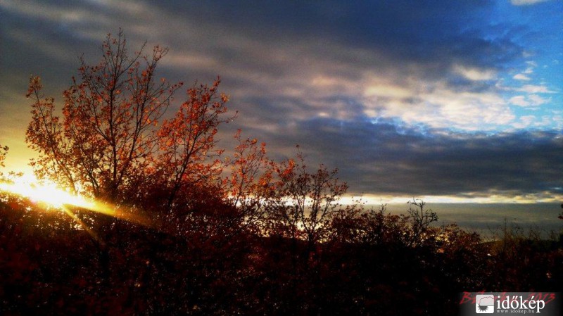 csodálatos október