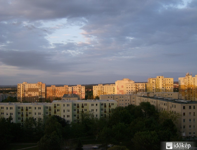 naplemente Veszprém felett