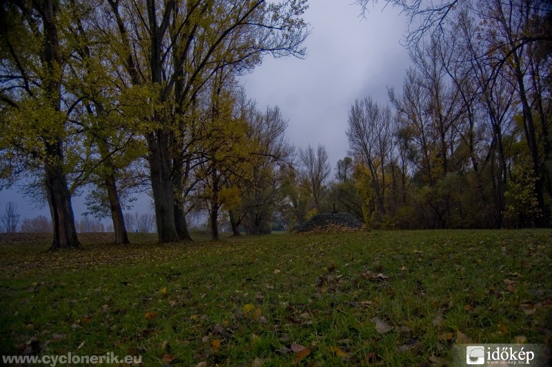Novemberi 1. 