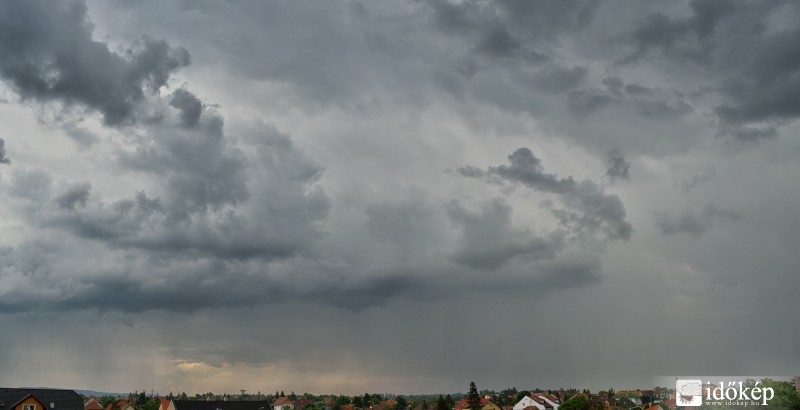 Meglepi zivatar