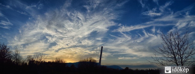 Cirrosos panoráma