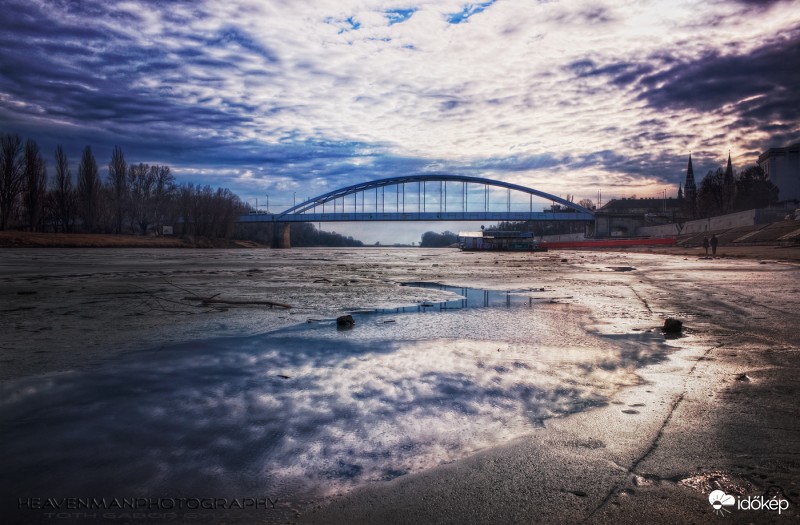 Szerencsére ez a tél sem tart májusig :)