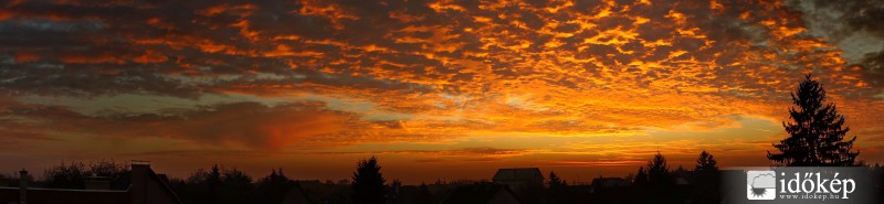Naplemente panoráma