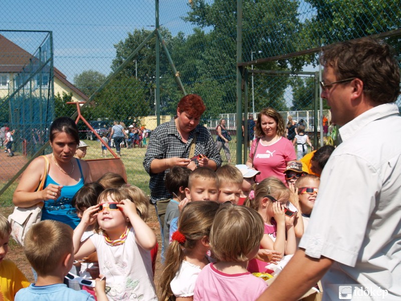 Szigetszentmiklósi Naptávcsöves bemutató