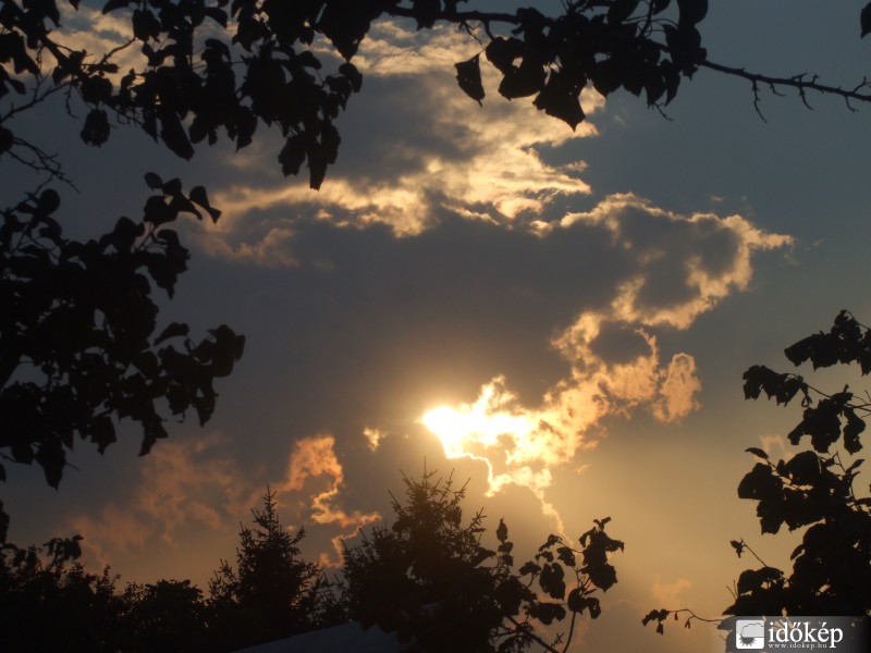 Amikor előbukkant a nap