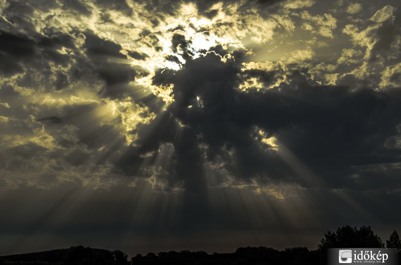 Egy napkelte Dunakilitin