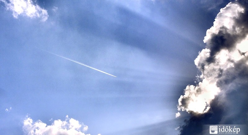 Zivatartömb szélén. 