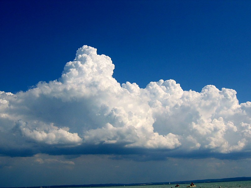 Egy cumulus felhő