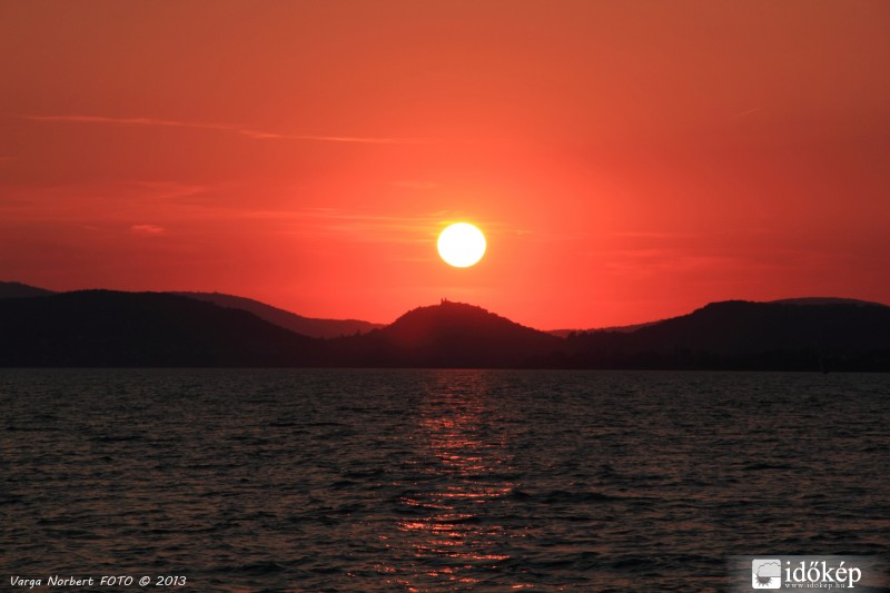 Napnyugta, ezúttal Fonyódról