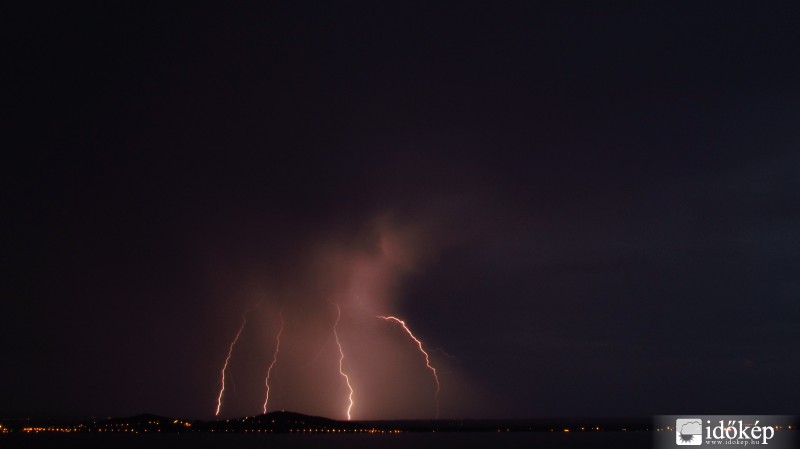 Fonyódi lecsapók Badacsonyból