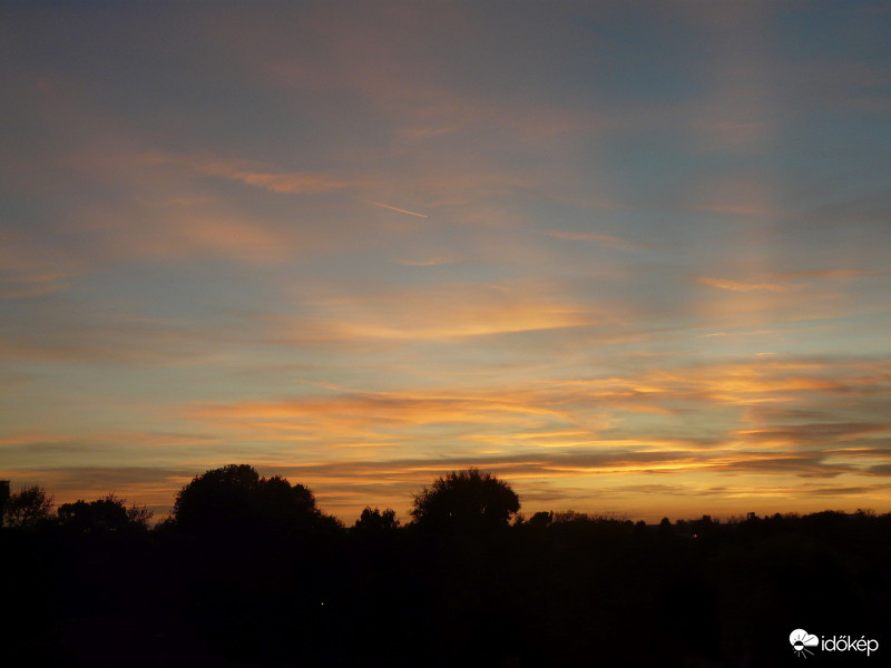 A Nap sugarai még látszanak