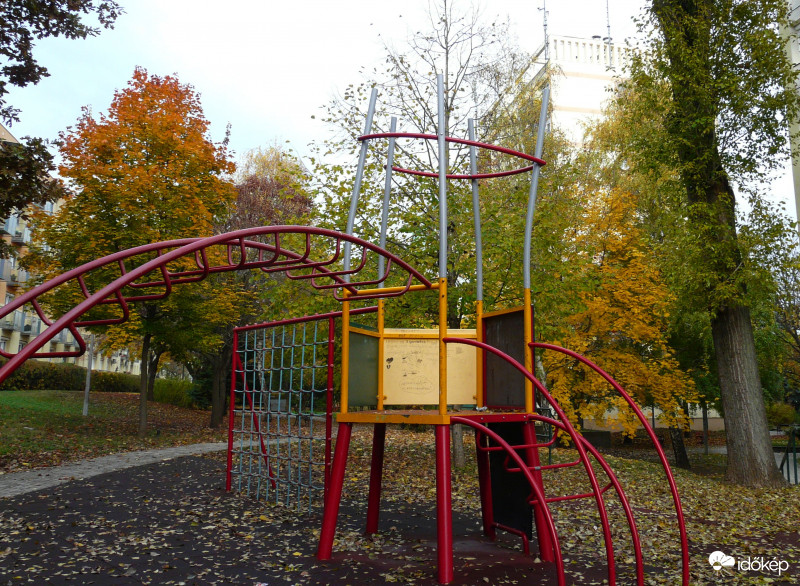 Színek a játszótéren