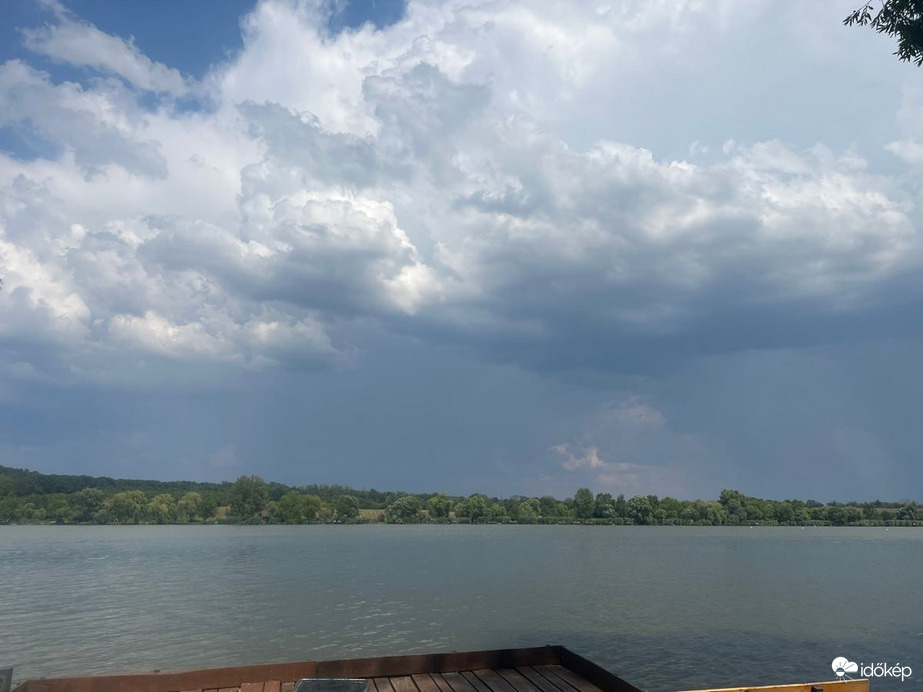 Magyarpolány