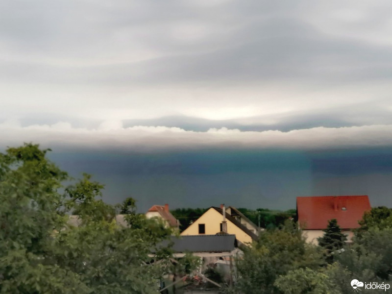 Tác