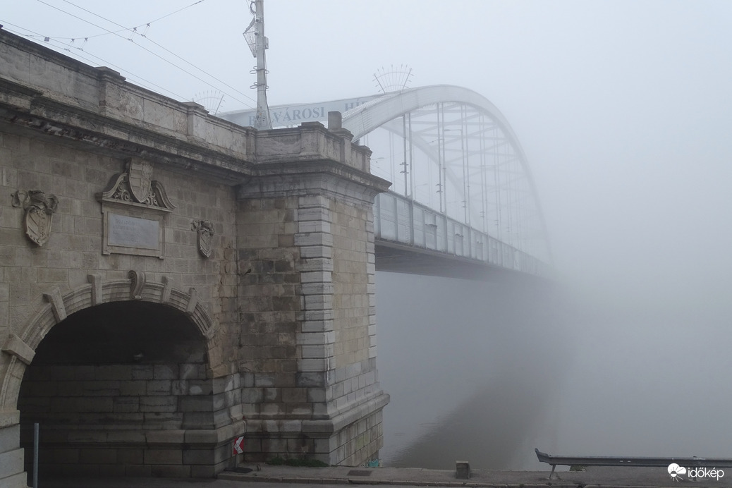 A végtelenbe...