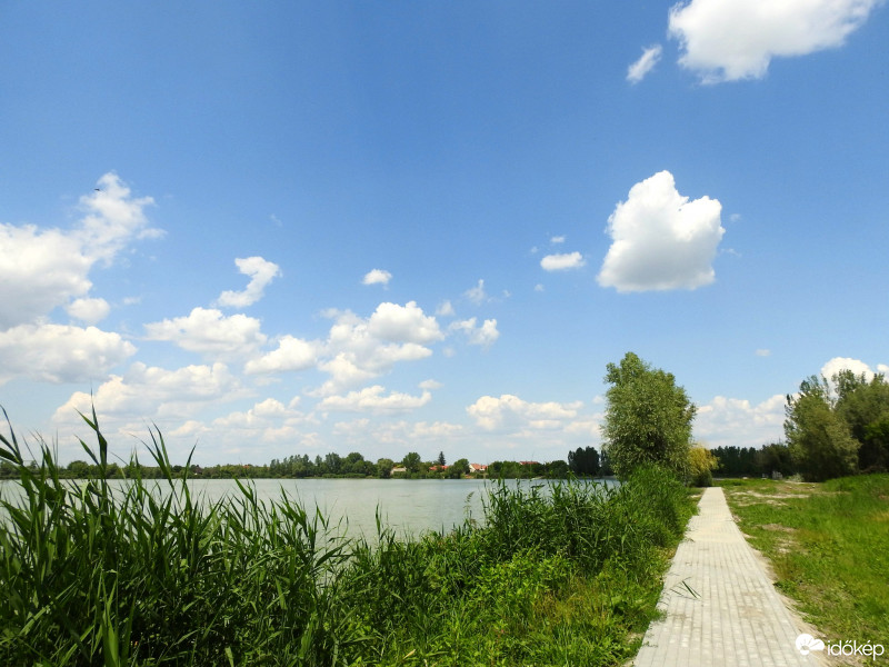 Bogyiszló