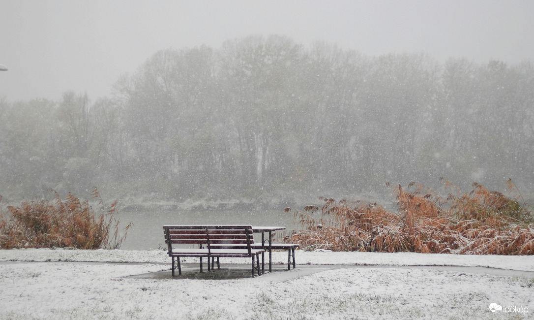 Idei első havazás :)