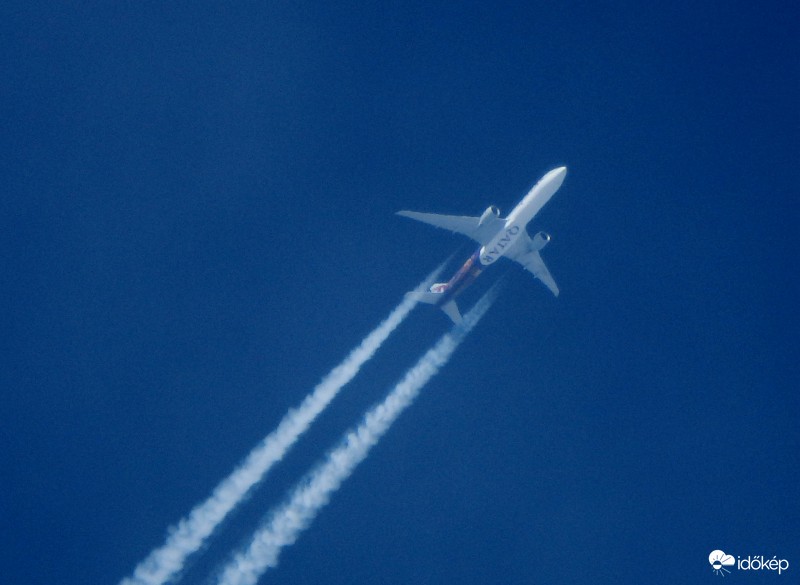 Qatar Airways (FC Barcelona Livery)