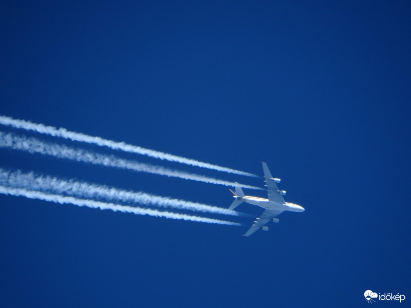 Singapore Airlines, SQ 335 