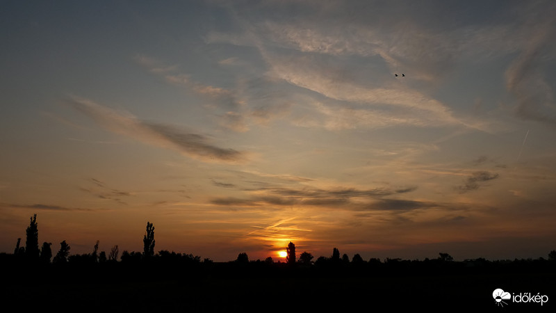 Napkelte 08.24 