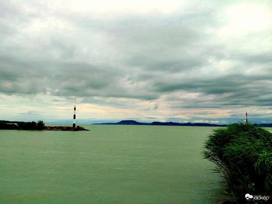 A Balaton arcai 1