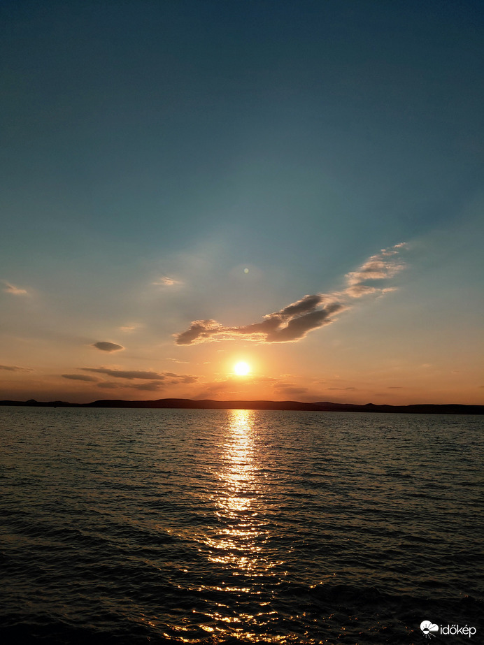 Naplemente a Balatonnál 2