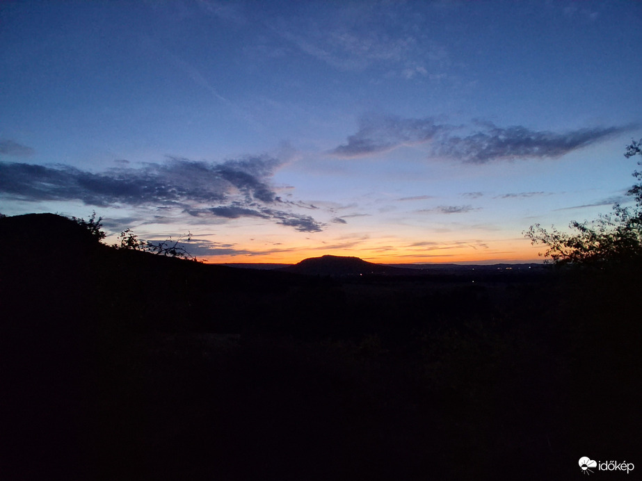 Naplemente után