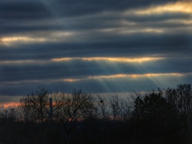 A fény mindenen áthatol