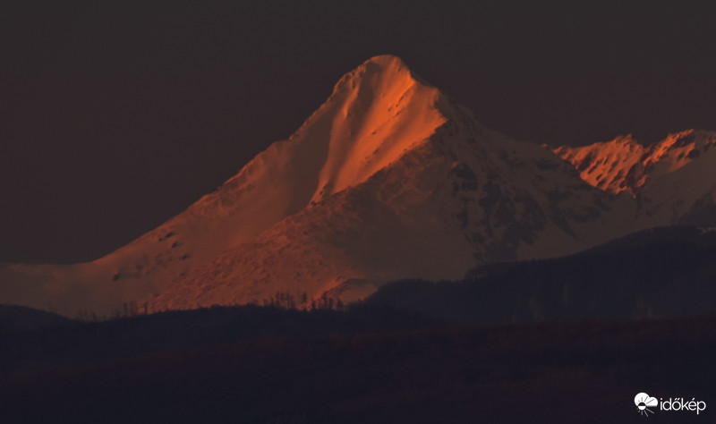 Kriván a salgói várból