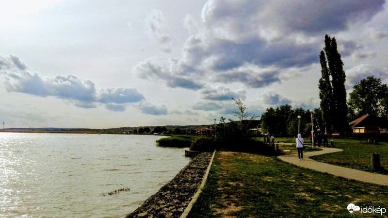Gárdony