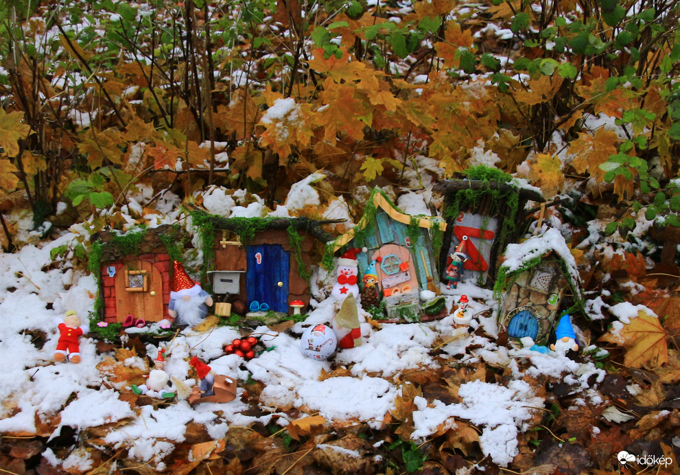 behavazódtak a manóházak is