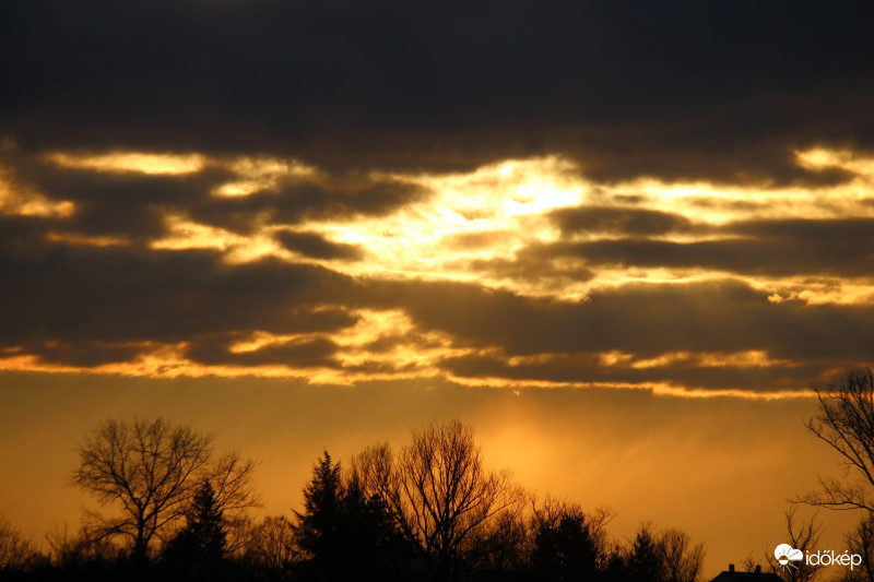 aranyszín varázslat