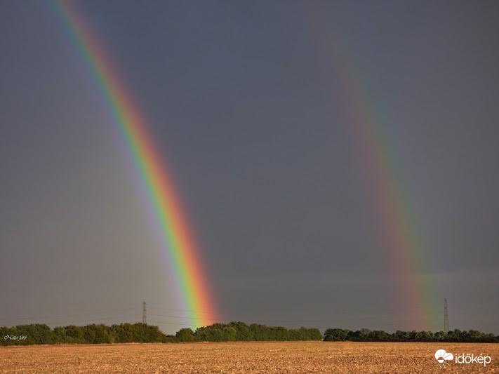 Kettős, fényes, szép. :)