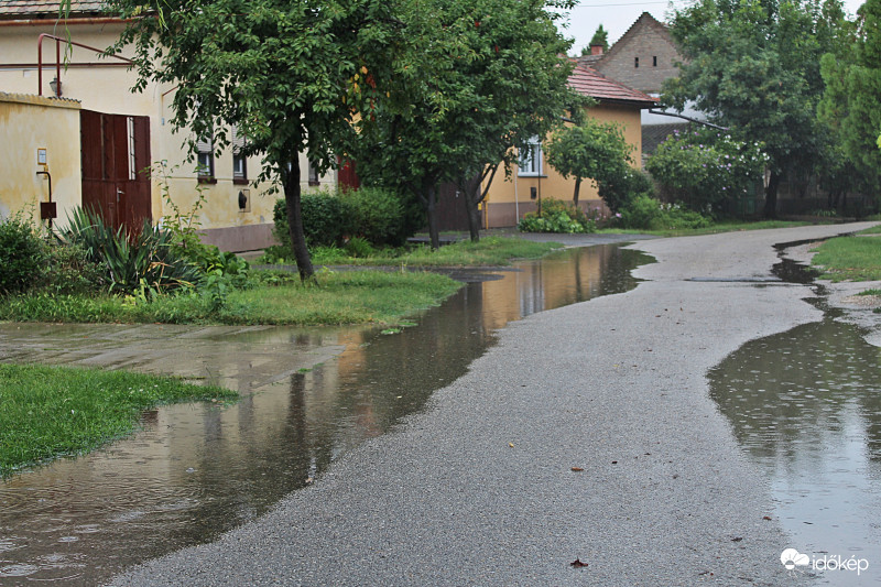 Felhőszakadást követően III.