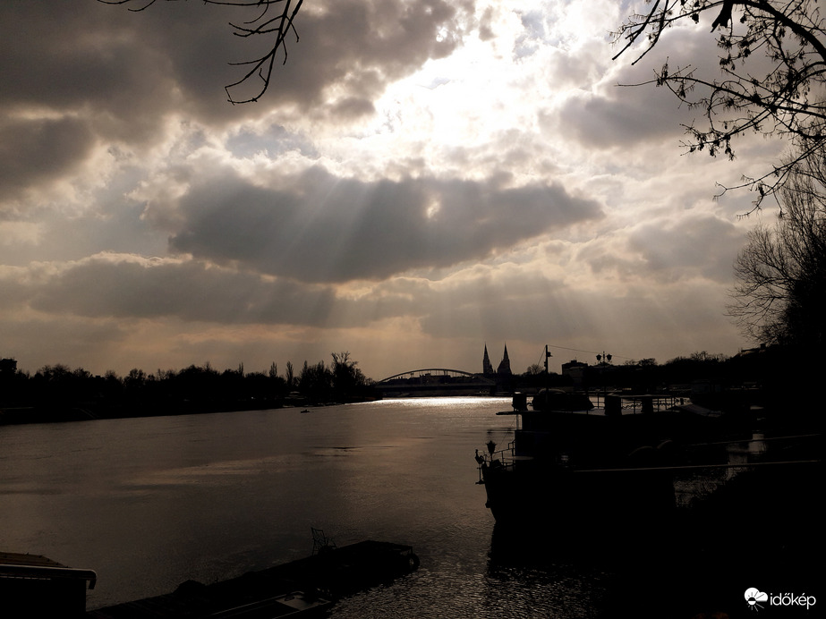 Szeged Tisza-part.