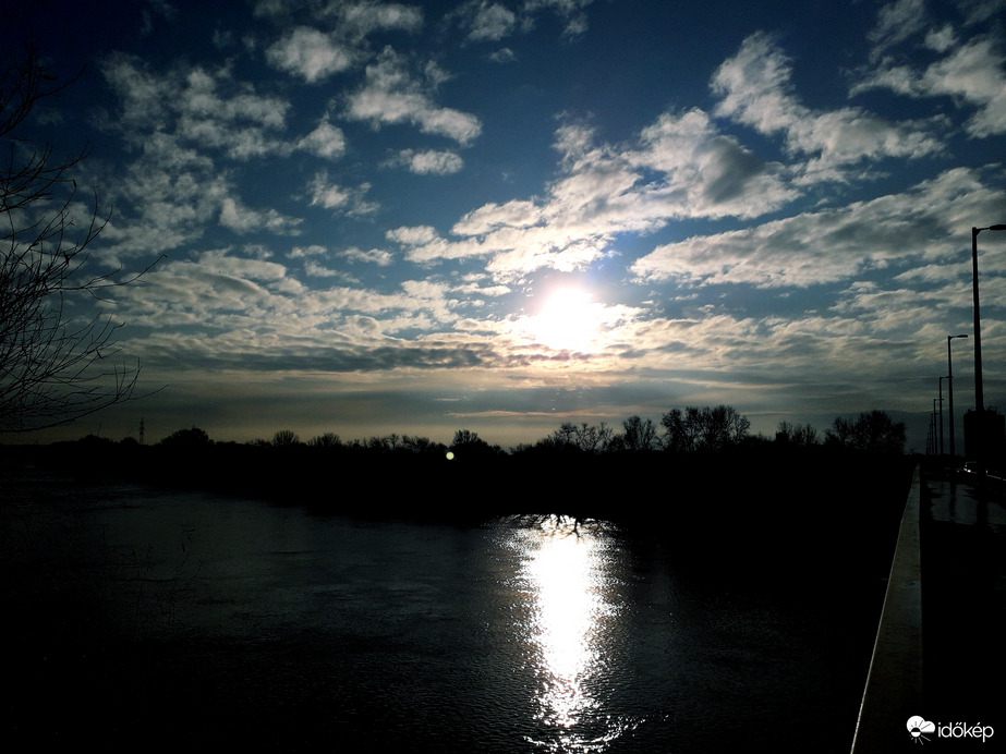 Szeged reggel.