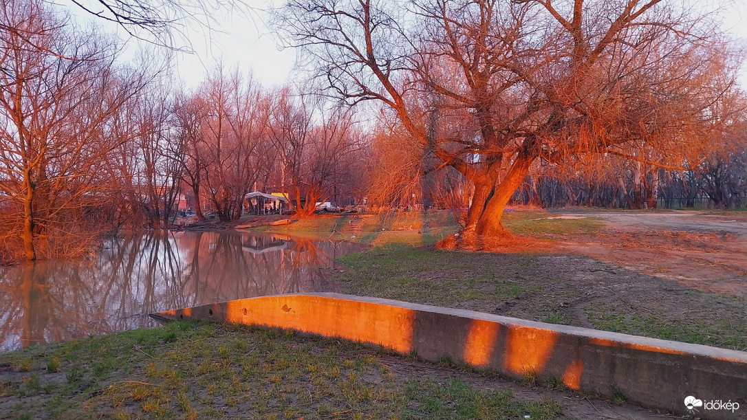 Napfelkelte Szeged.