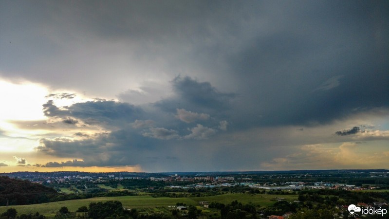 Nemeshetés