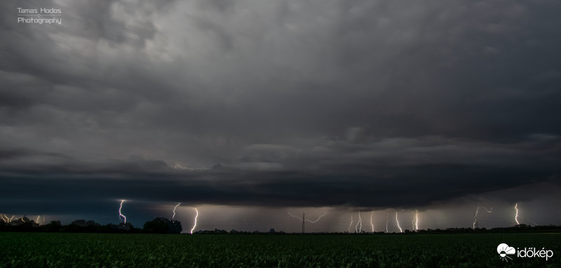 7 képből összevágva