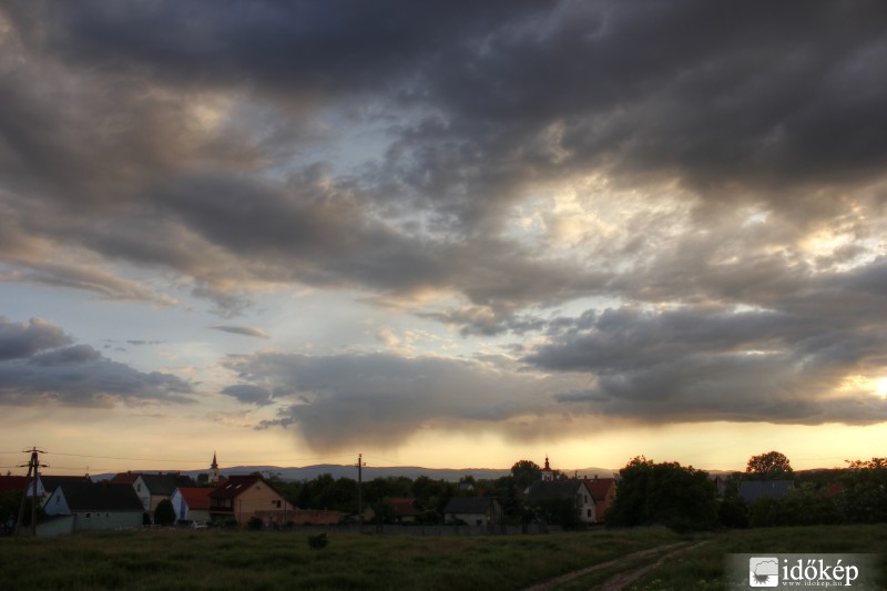 Zápor a Bükk felett