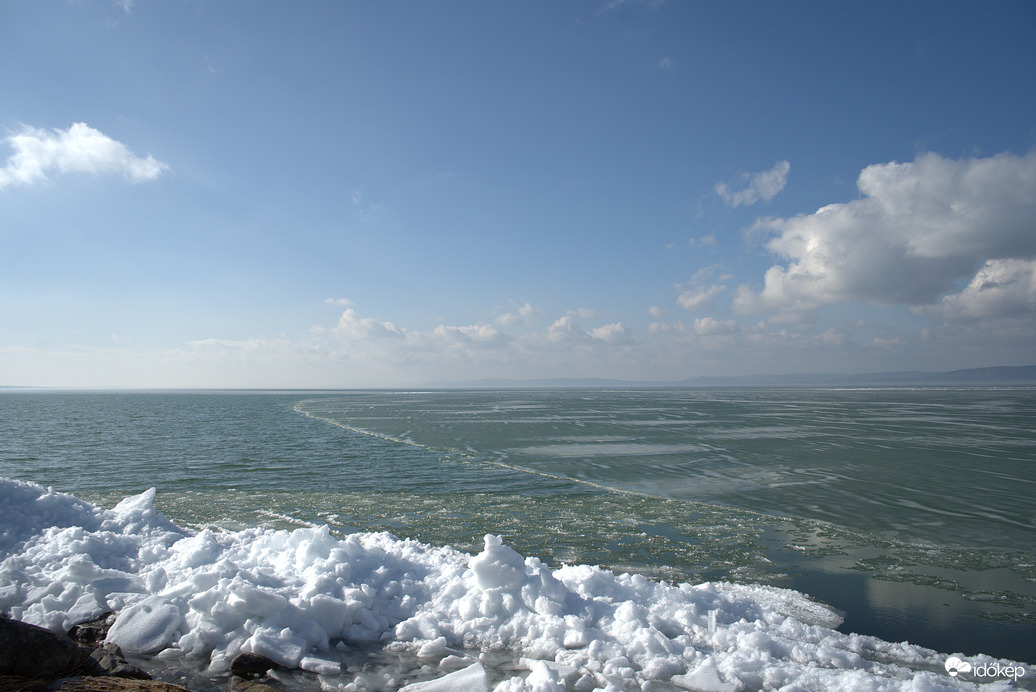 Jég maradványok Balatonföldváron