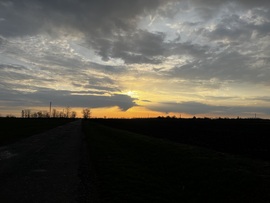 Reggeli rövid életű zápor