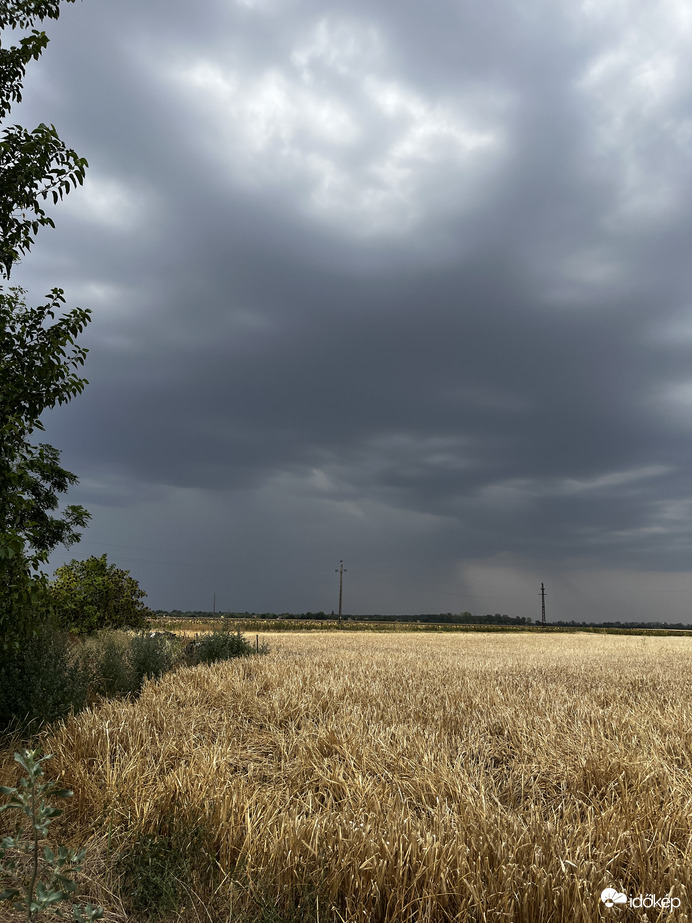 Magyardombegyház