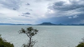 Szeles nap a Balatonon