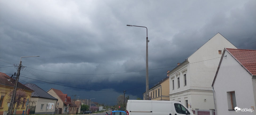 Csákvár