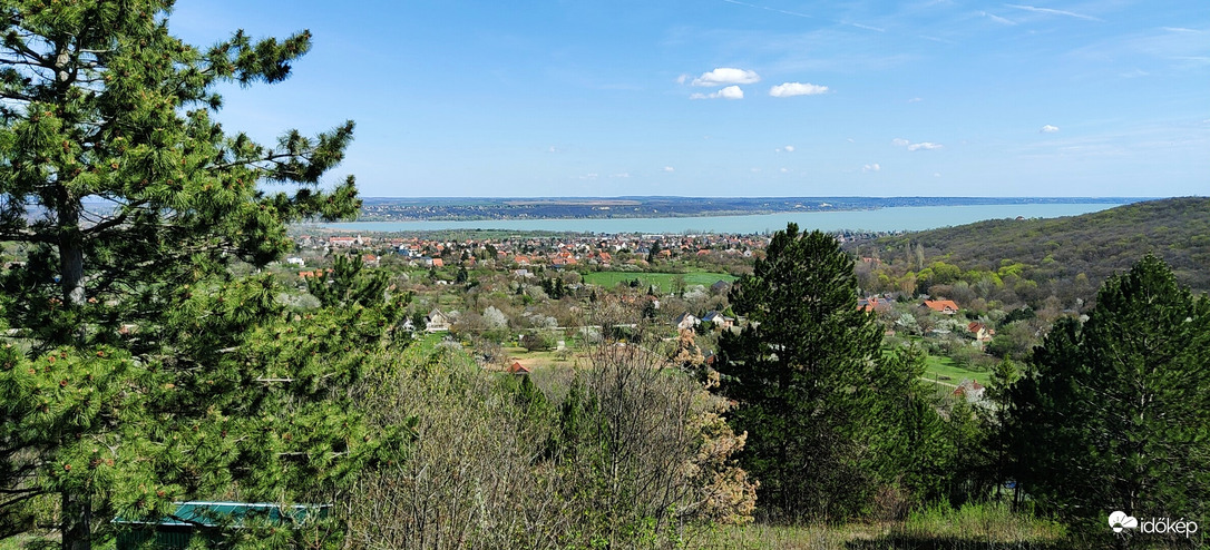 Gömbbe zárt világ 